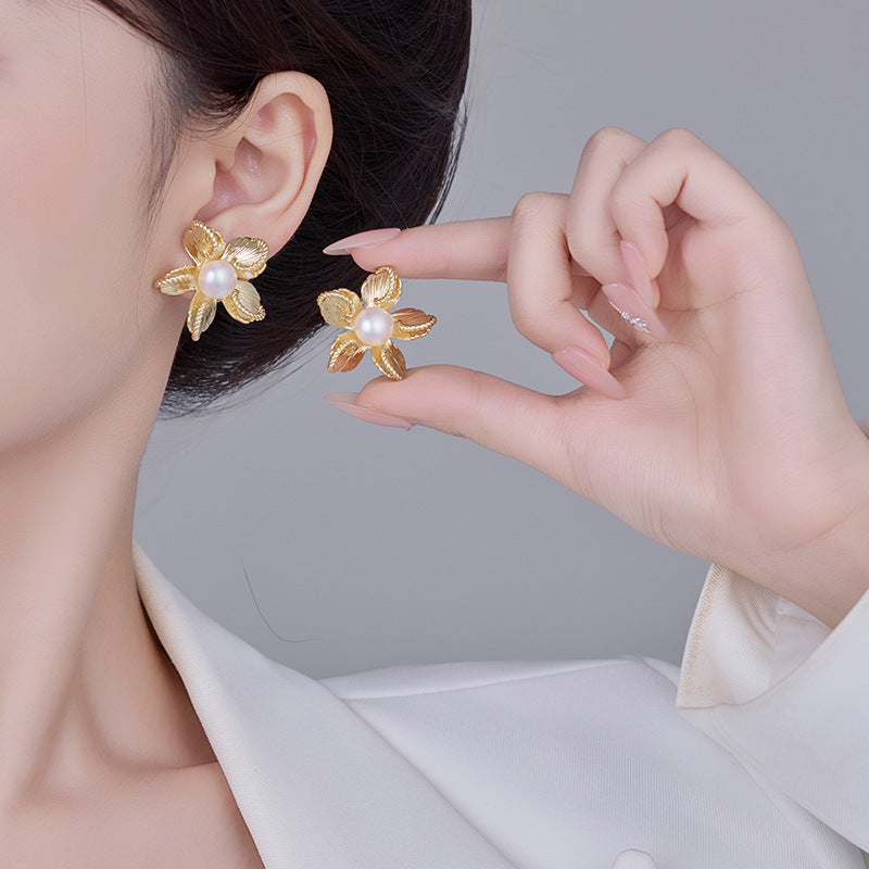 2025 Irregular Metal Pearl Flower Earrings: Retro, 925 Silver Needle, Versatile